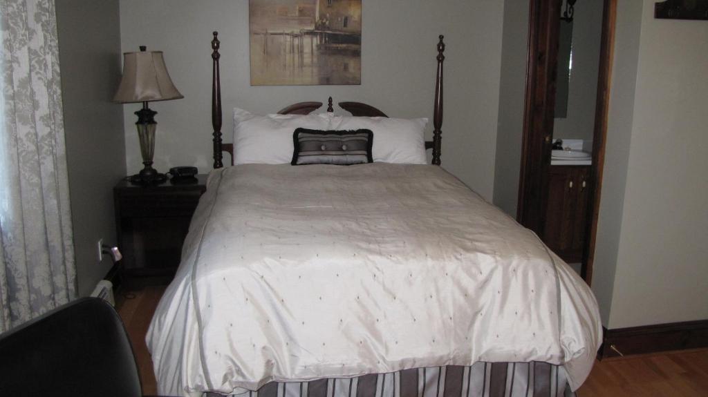 Spanish Bay Inn, Canada Sydney Room photo